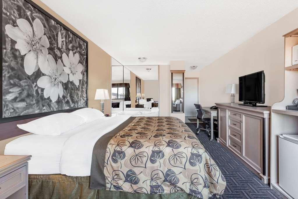 Super 8 by Wyndham Stettler主图