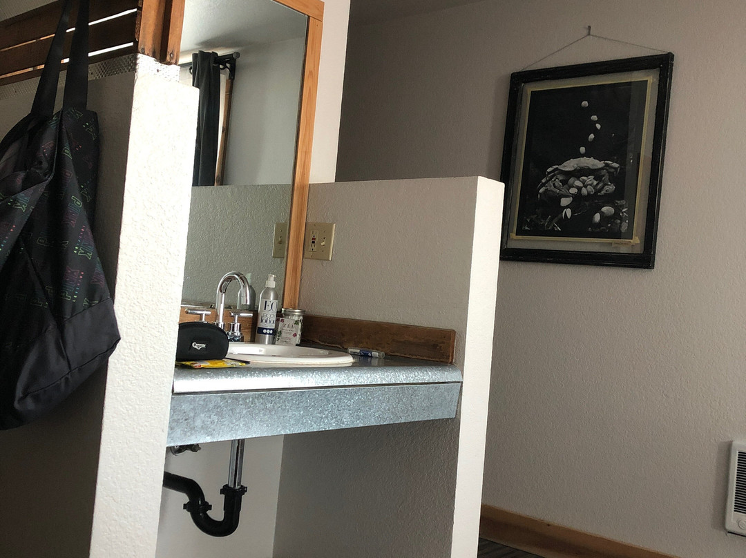 Adrift Hotel and Spa主图