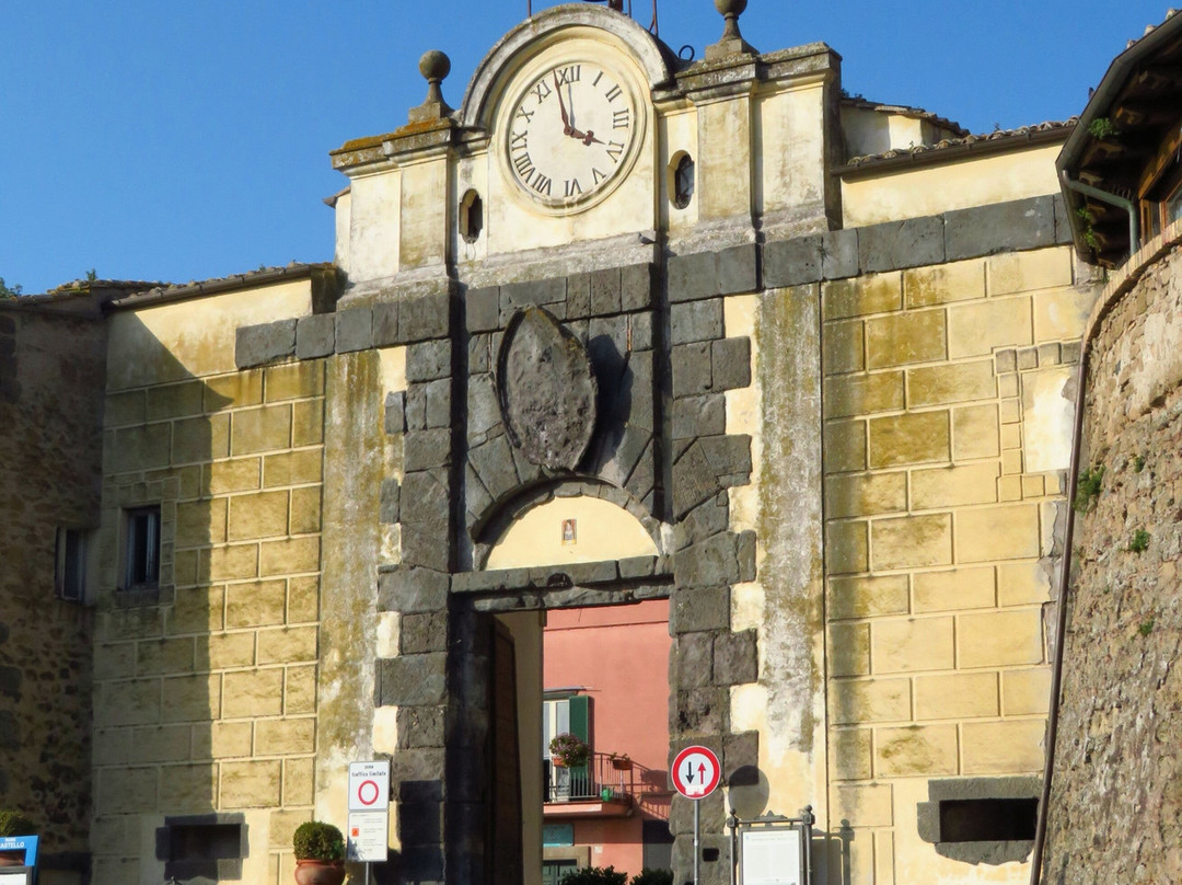 Porta Maggiore o di Castello-Anguillara Sabazia必去景点