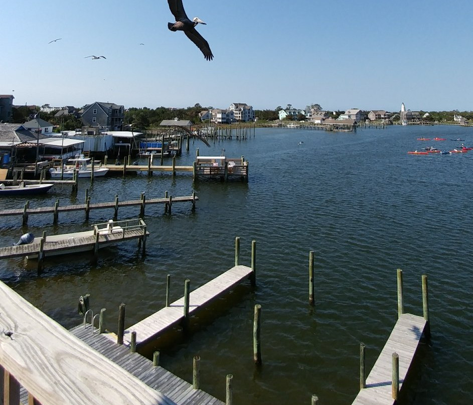 Captain's Landing Waterfront Inn主图