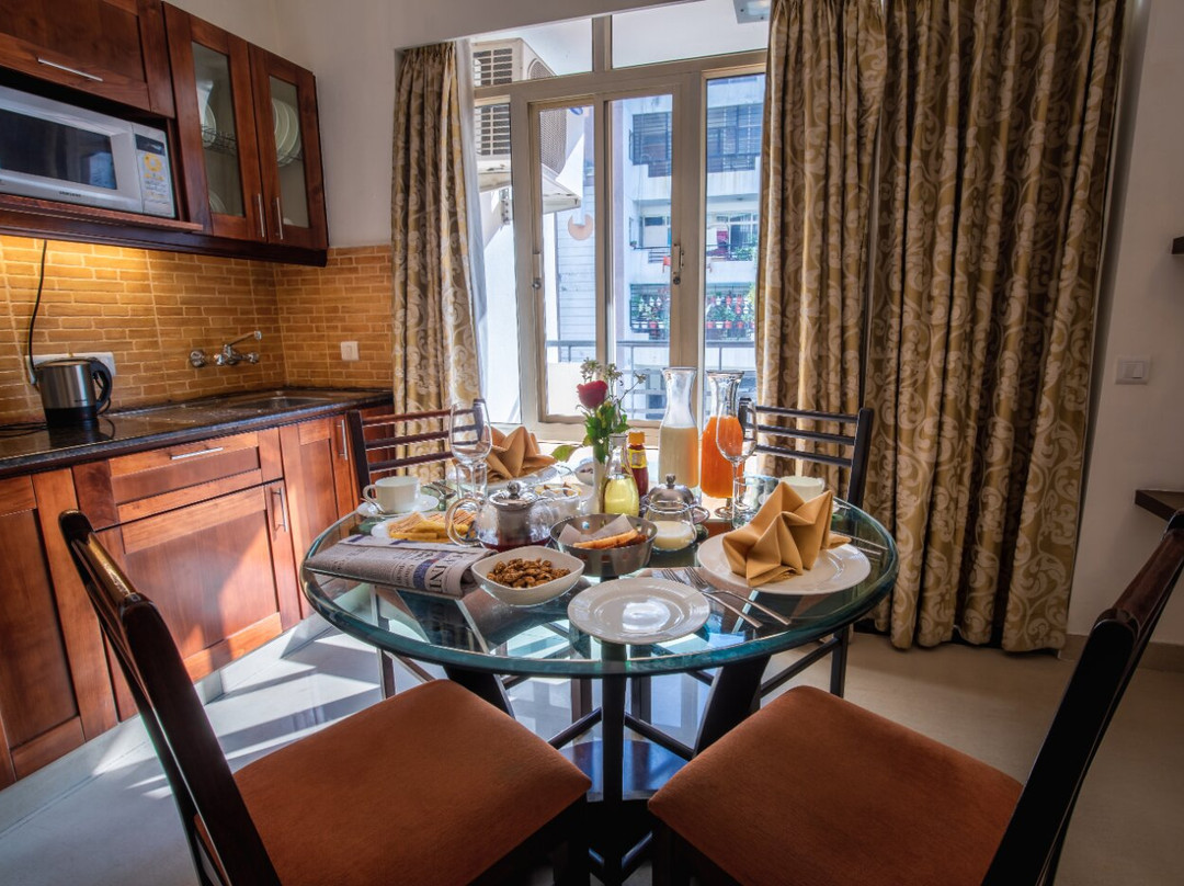 Rosewood Apartment Hotel, Pantnagar主图