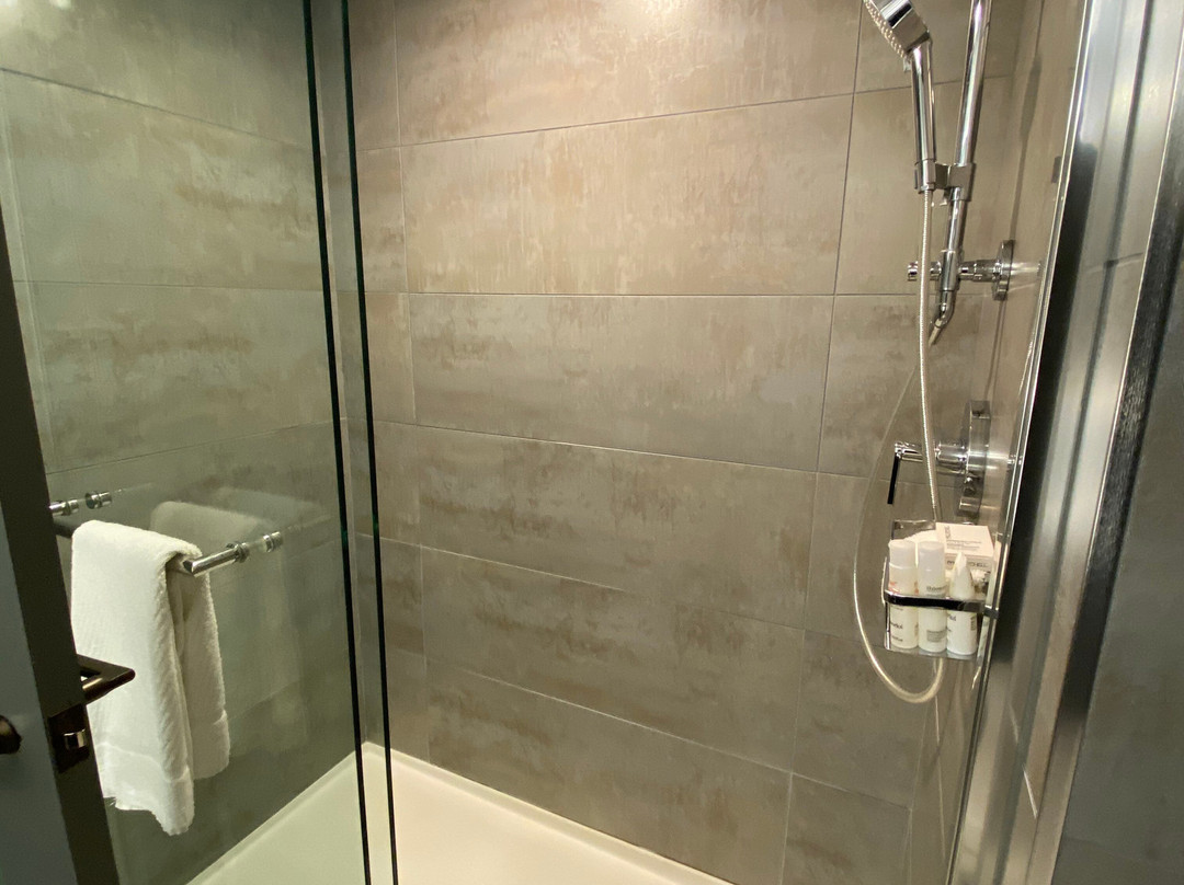 费城社区山喜来登酒店主图