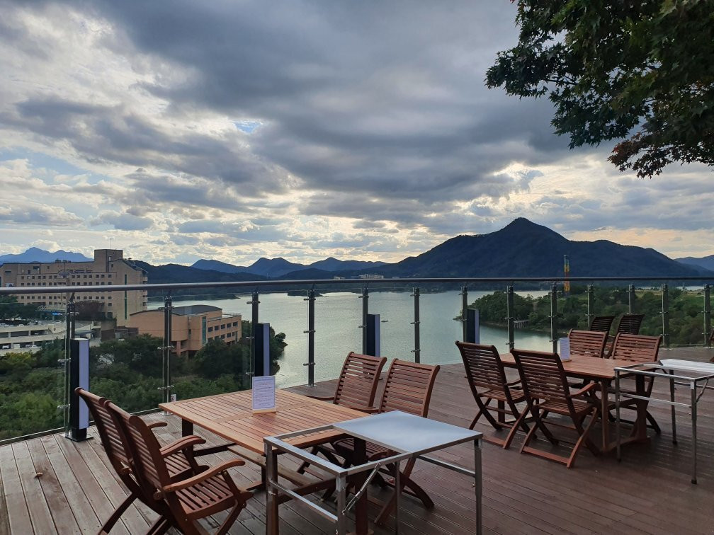 本昵客雅清风Hill酒店主图