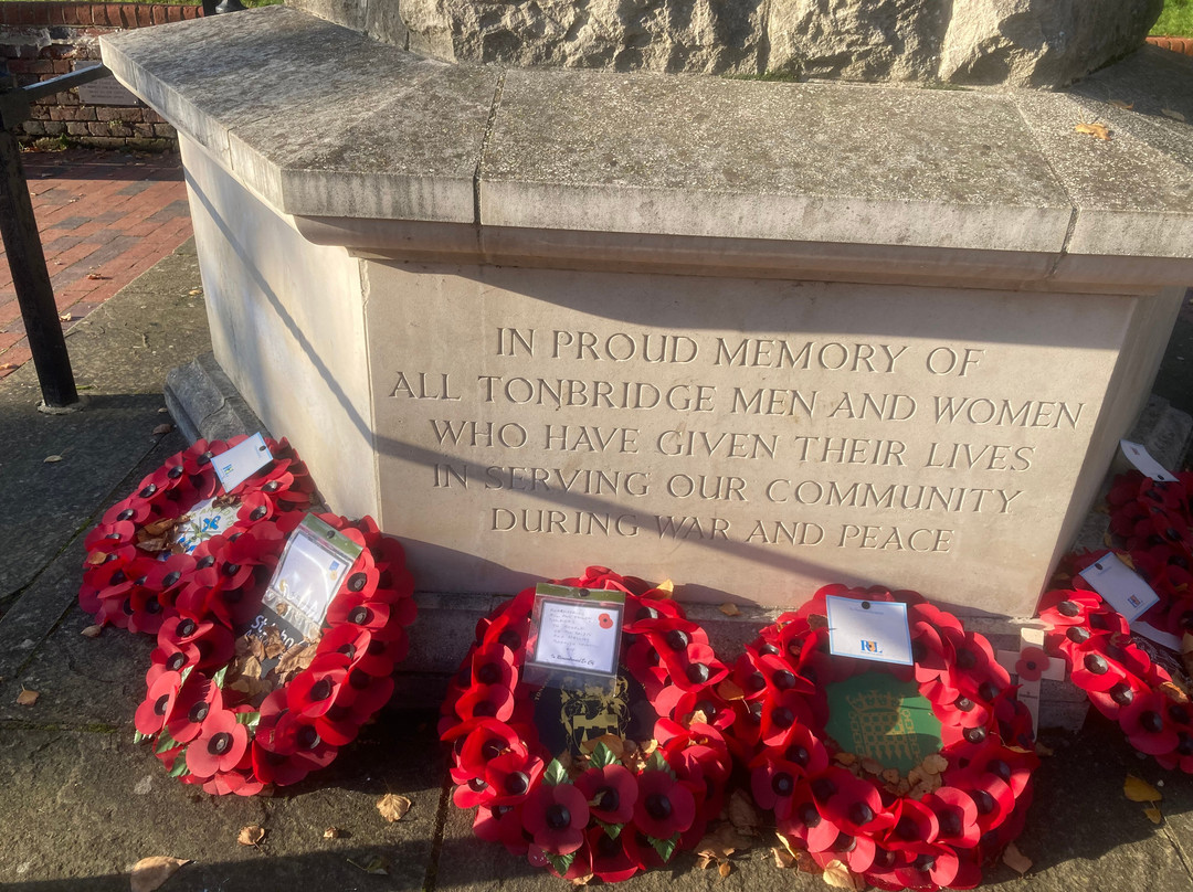 Tonbridge War Memorial景点图片