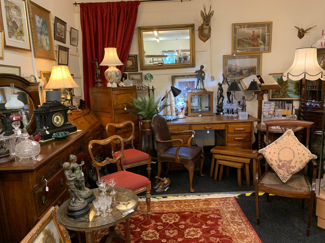 Hampton Vintage & Antiques Emporium-Frodsham必去景点