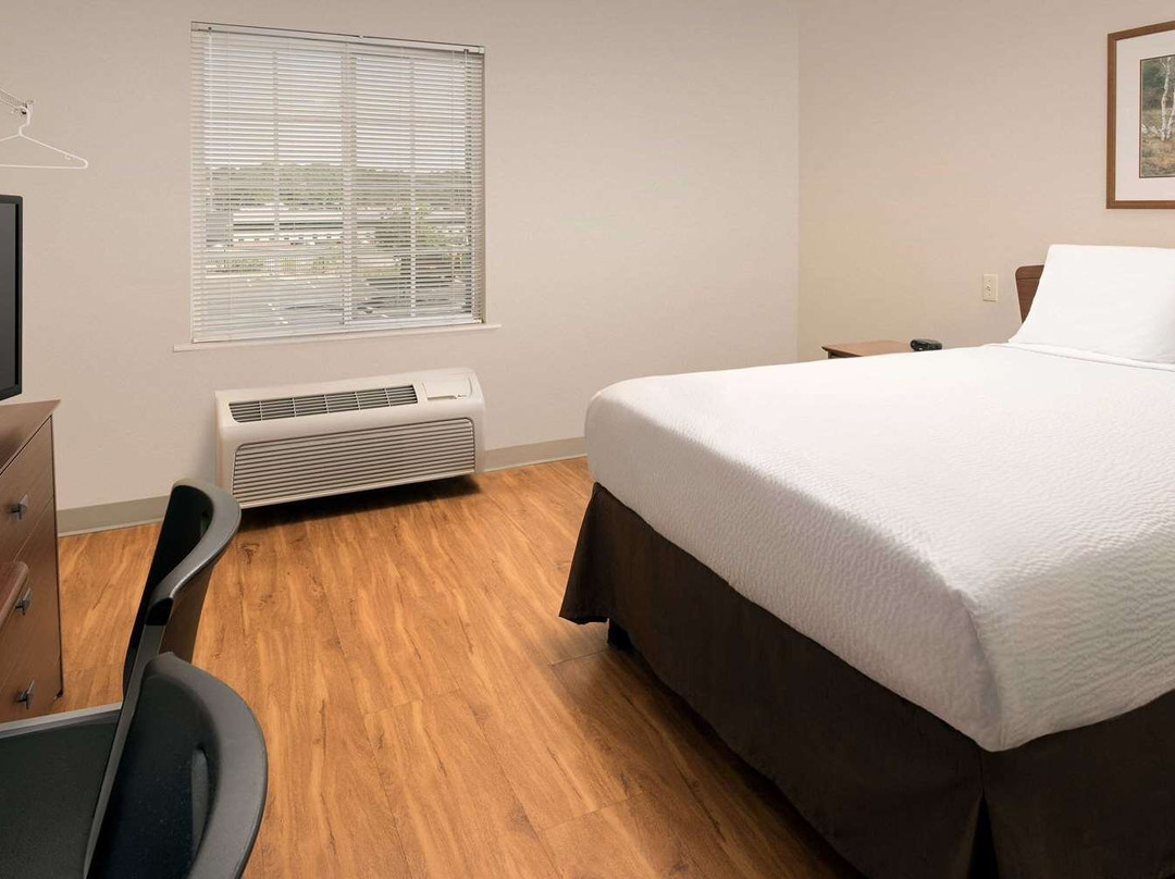 WoodSpring Suites Kansas City Mission主图