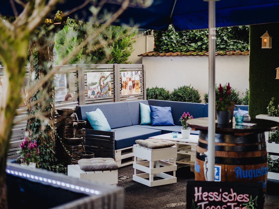 Hotel & Restaurant Hessischer Hof主图