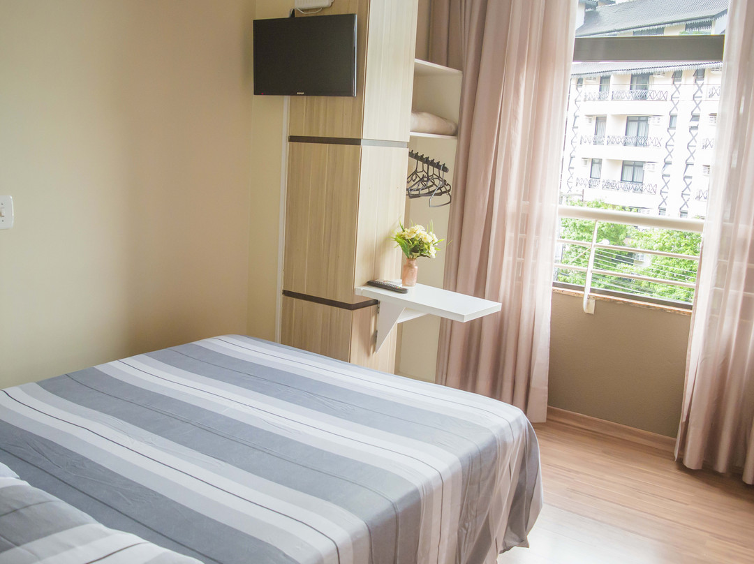 Pousada Center Piratuba主图