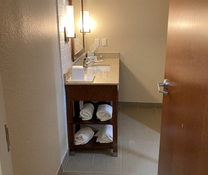 舒适套房酒店主图