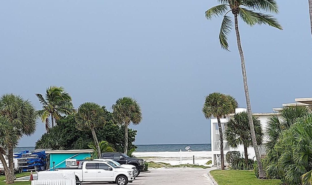 Carousel Inn on the Beach主图