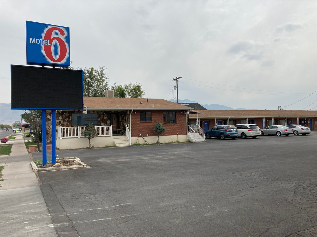 Brigham City酒店住宿-Motel 6 Tremonton, UT