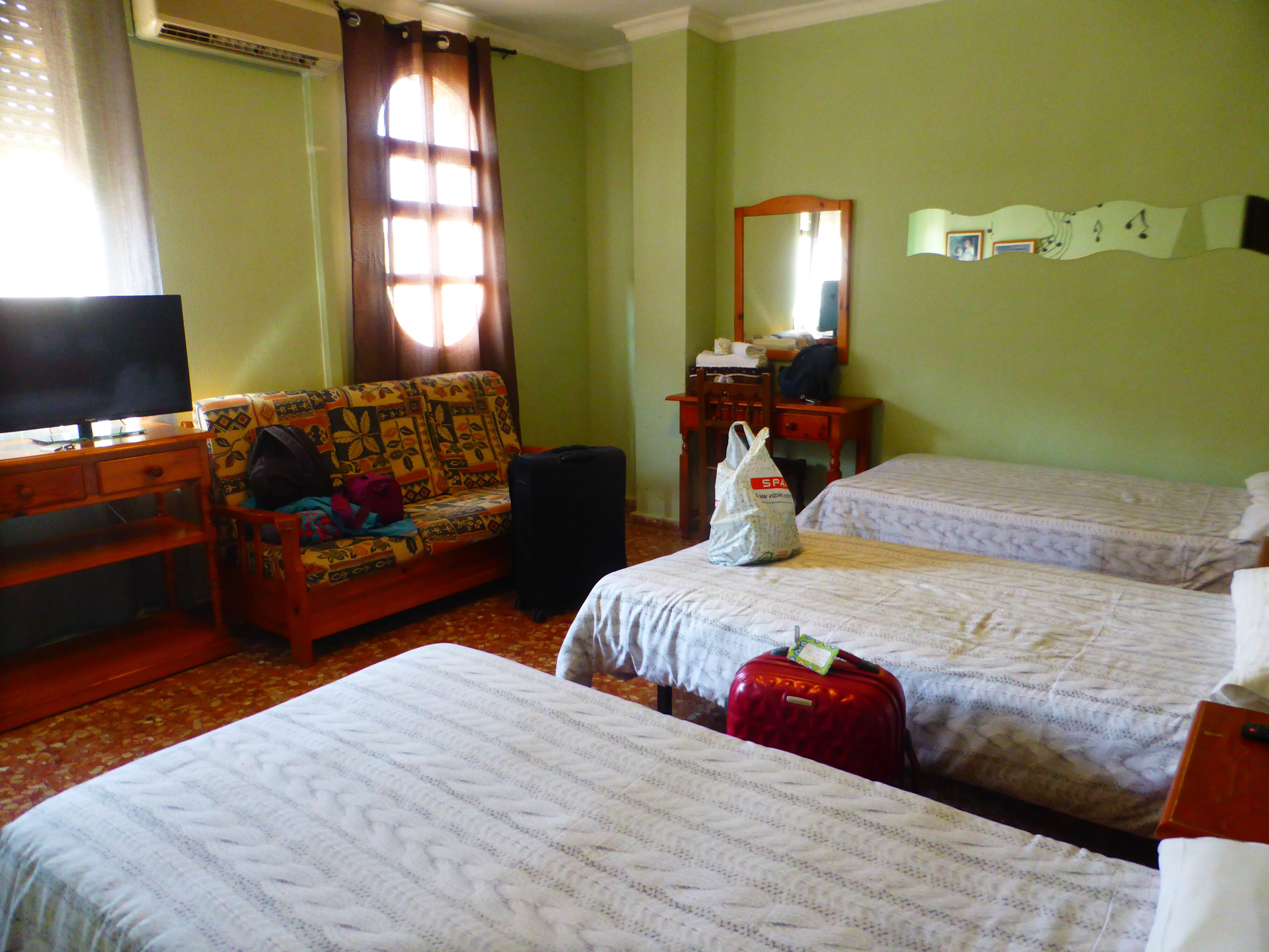 Hotel Vazquez Diaz-官方