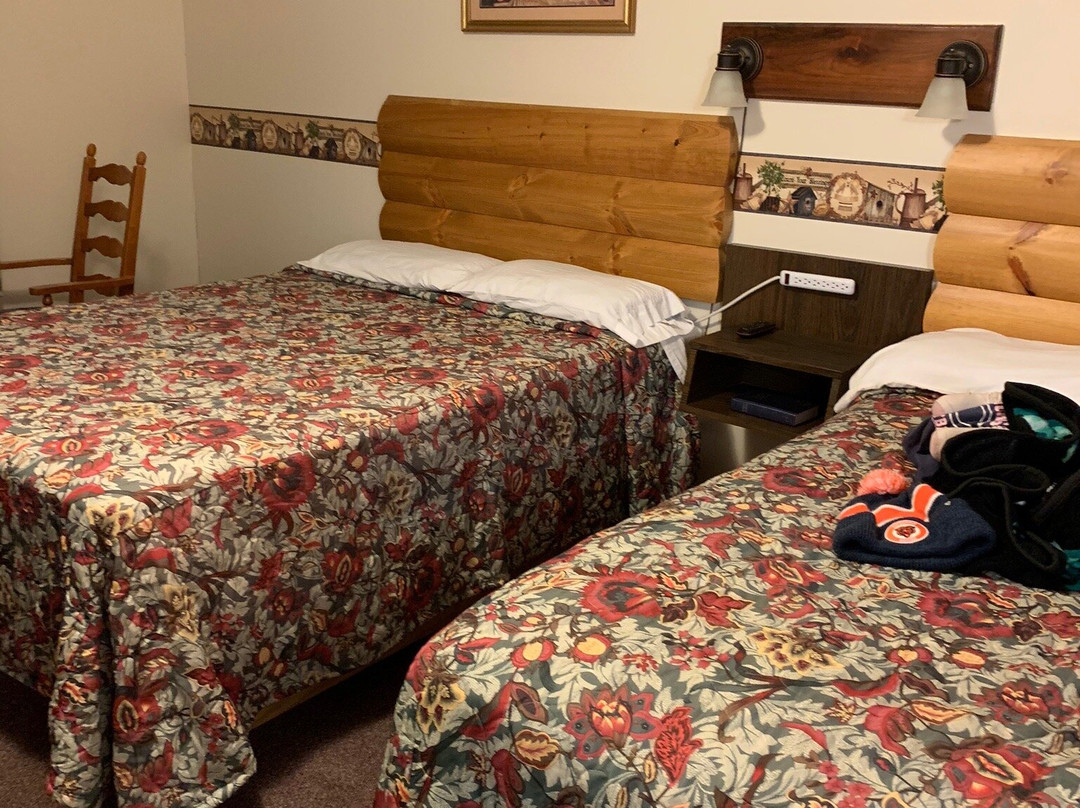 Two Rivers Lodge主图