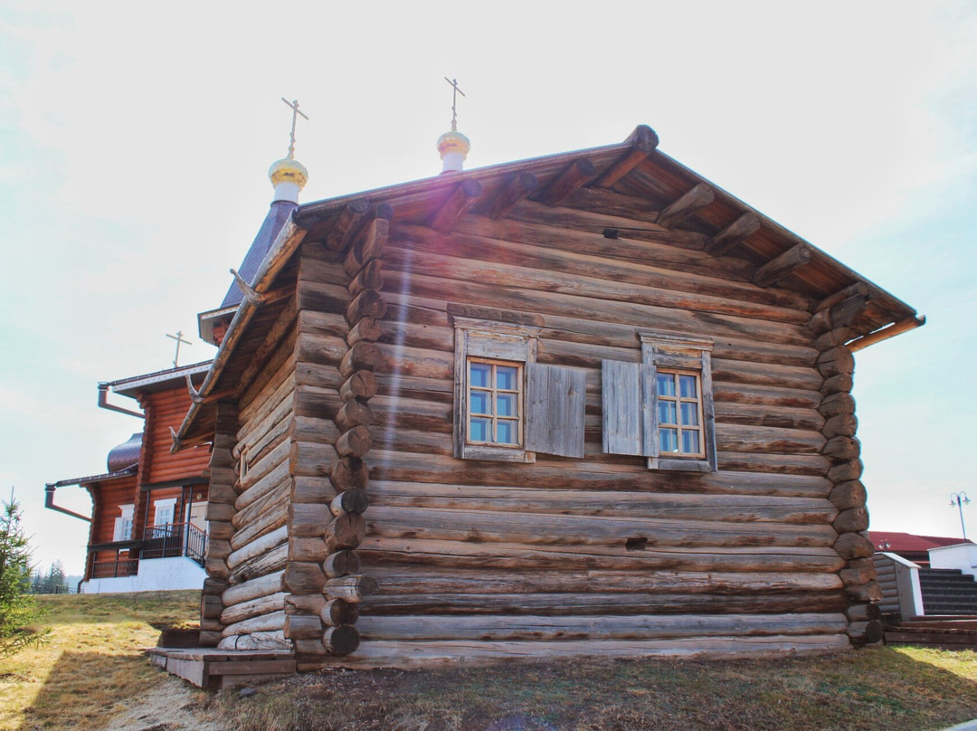 Kul'turno-Prosvetitel'skiy Tsentr Imeni Svyatitelya Innokentiya-Anga必去景点