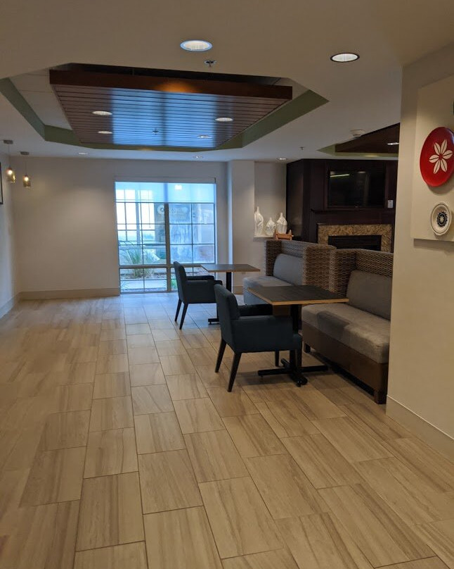 Holiday Inn Express Bloomsburg By IHG主图