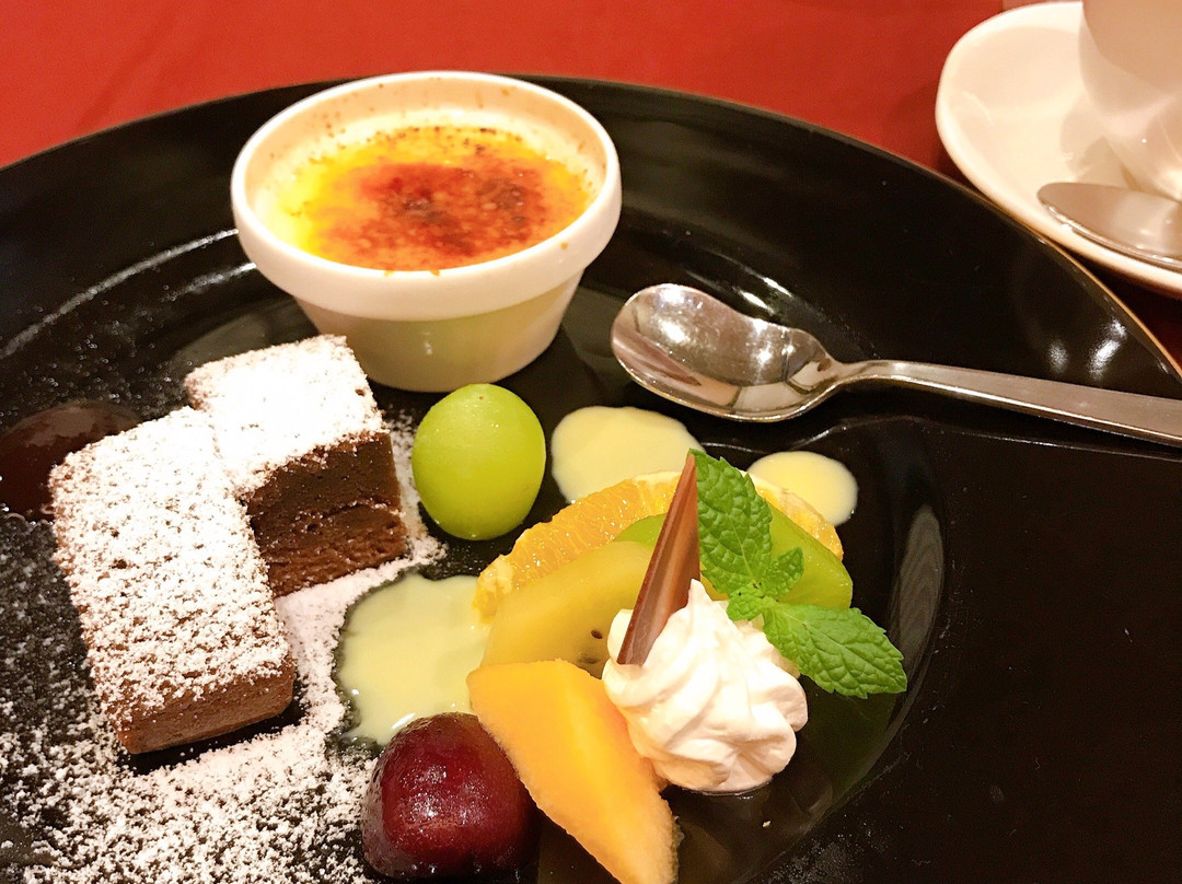 Nishiwaki Royal Hotel主图