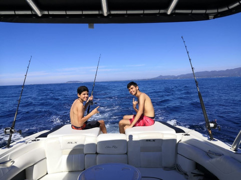 Bicho´s Jackpot Charters-新瓦雅塔必去景点