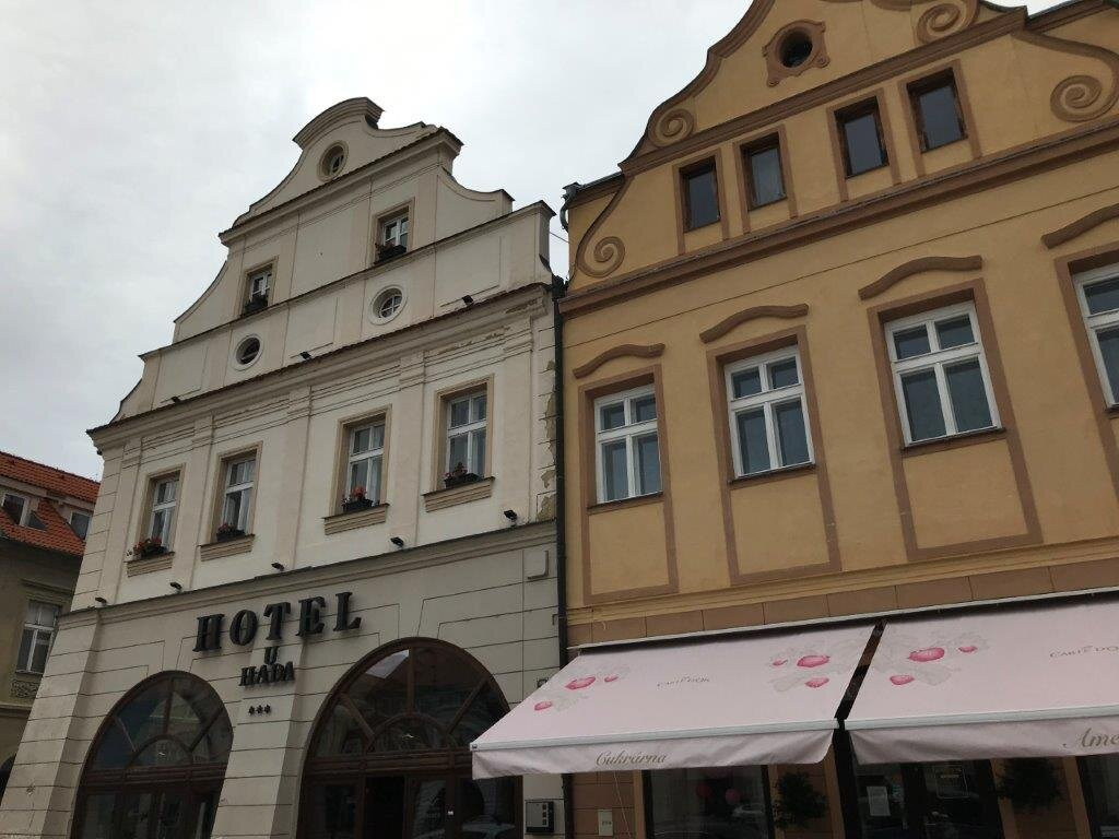 Hotel U Hada Žatec主图