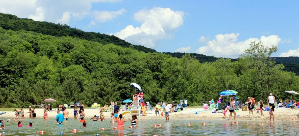 Belleayre Beach-Pine Hill必去景点