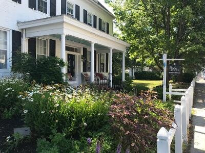 The Old Brick Inn主图