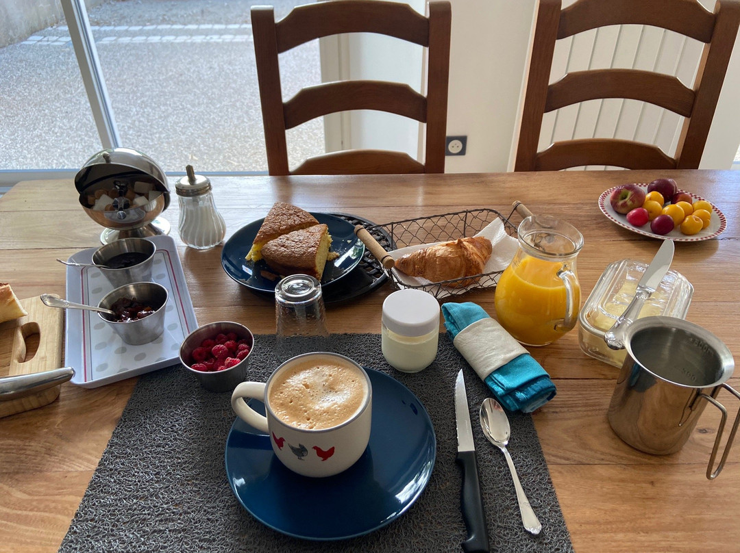 Le Domaine Du Pompinaud主图