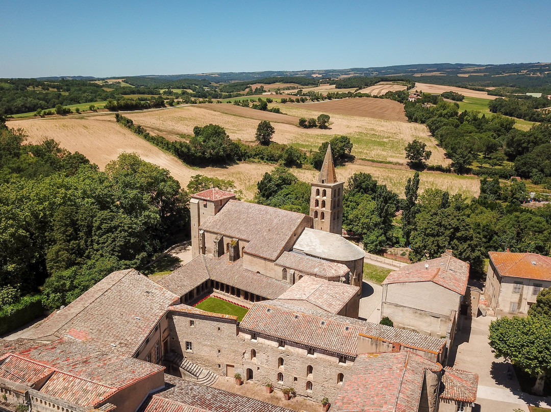 Abbaye-Cathédrale de Saint-Papoul景点图片