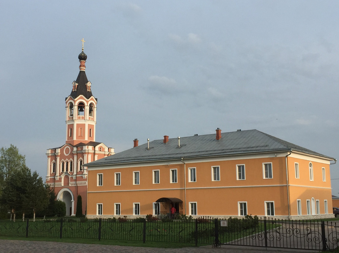 Trinity-Odigitrievsky Stavropigialny Convent Zosimova Deserts景点图片
