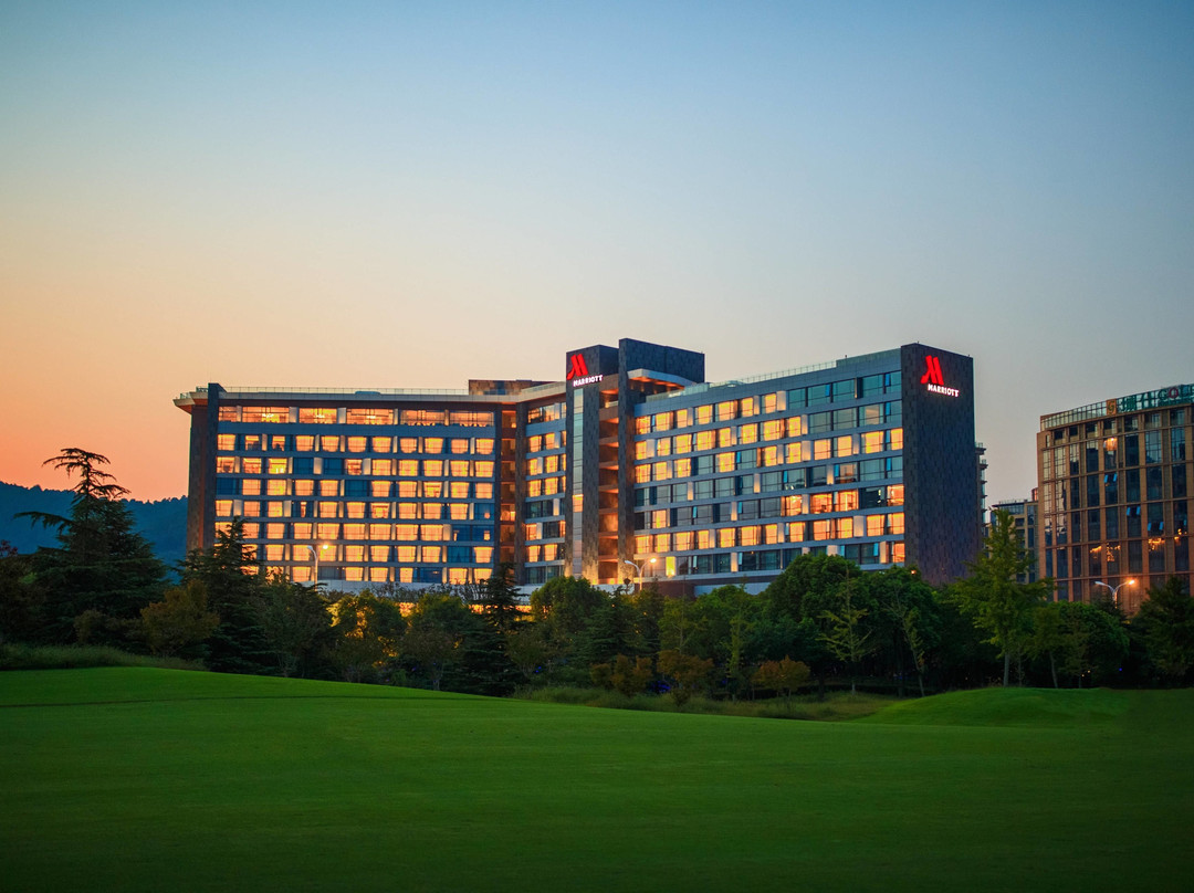 苏州太湖万豪酒店主图