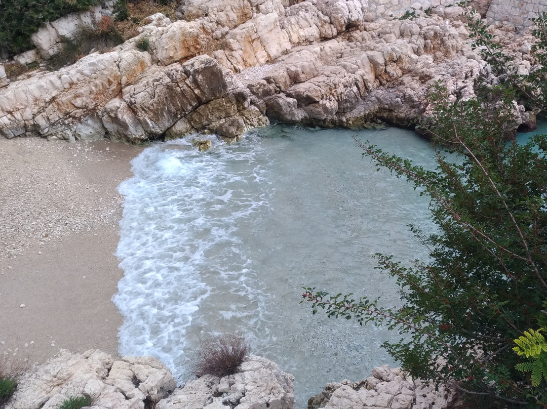 Küçük Çakıl Plajı景点图片