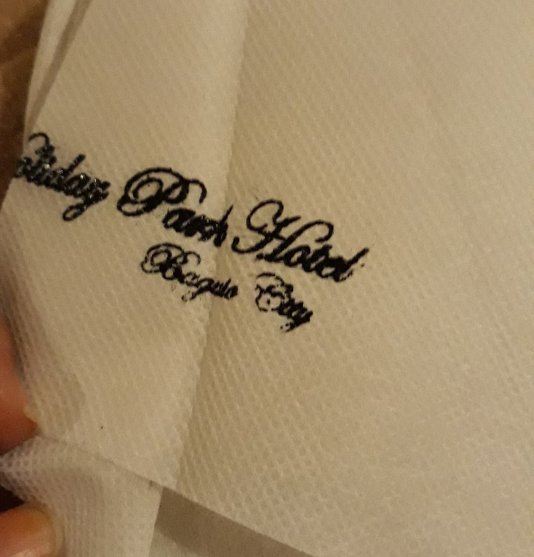 Holiday Park Hotel主图