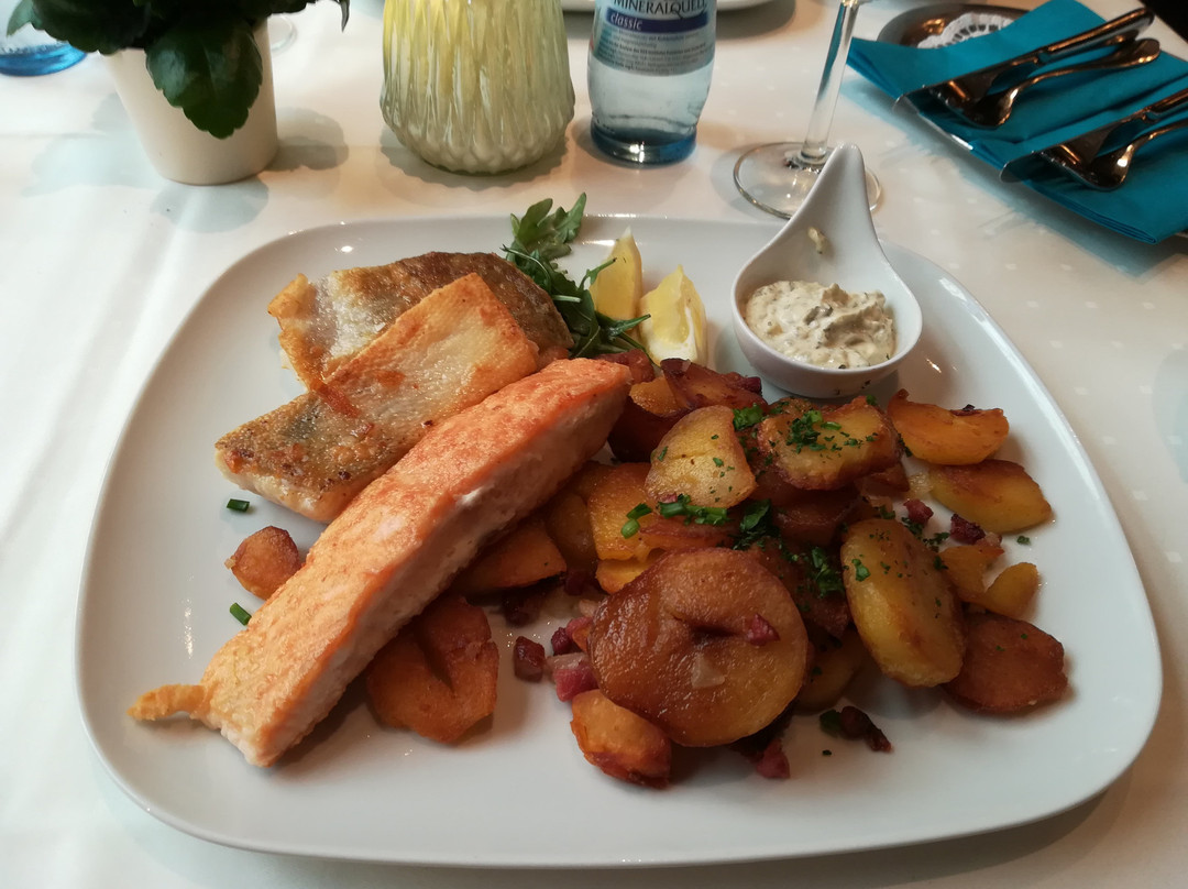 斯塔德特卡塞尔酒店主图