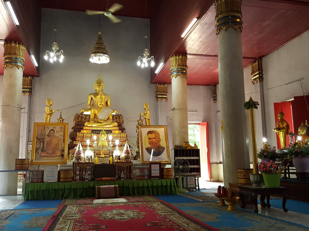 Wat Rat Praditthan-大城必去景点