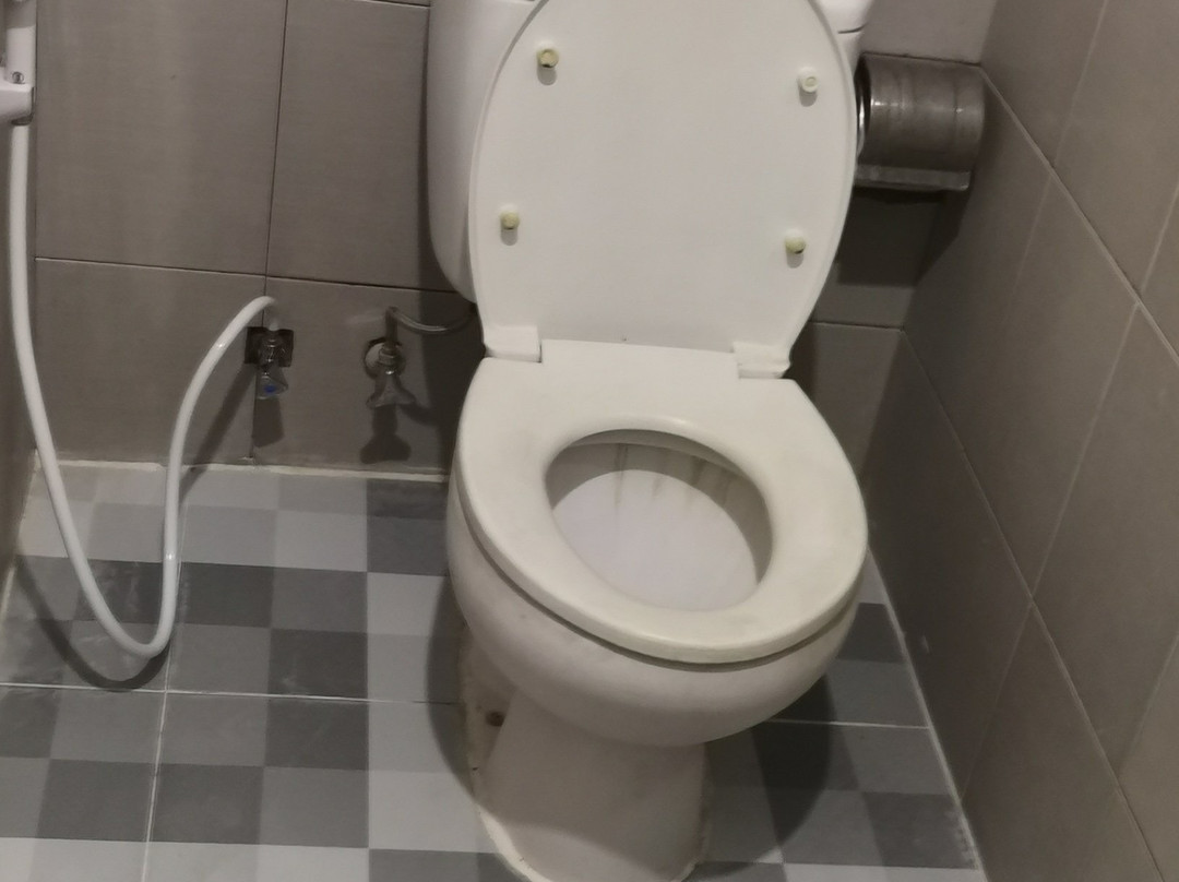 Hotel Ponorogo Permai主图