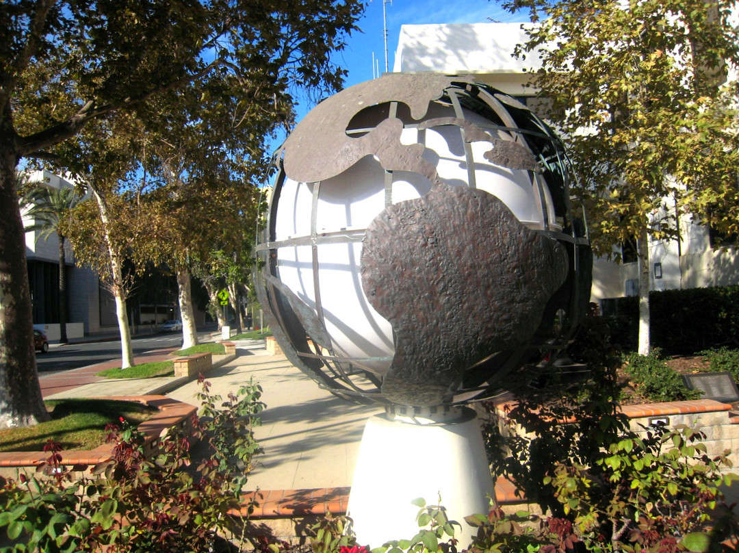 Glendale City Hall Veterans Memorial-格伦代尔必去景点