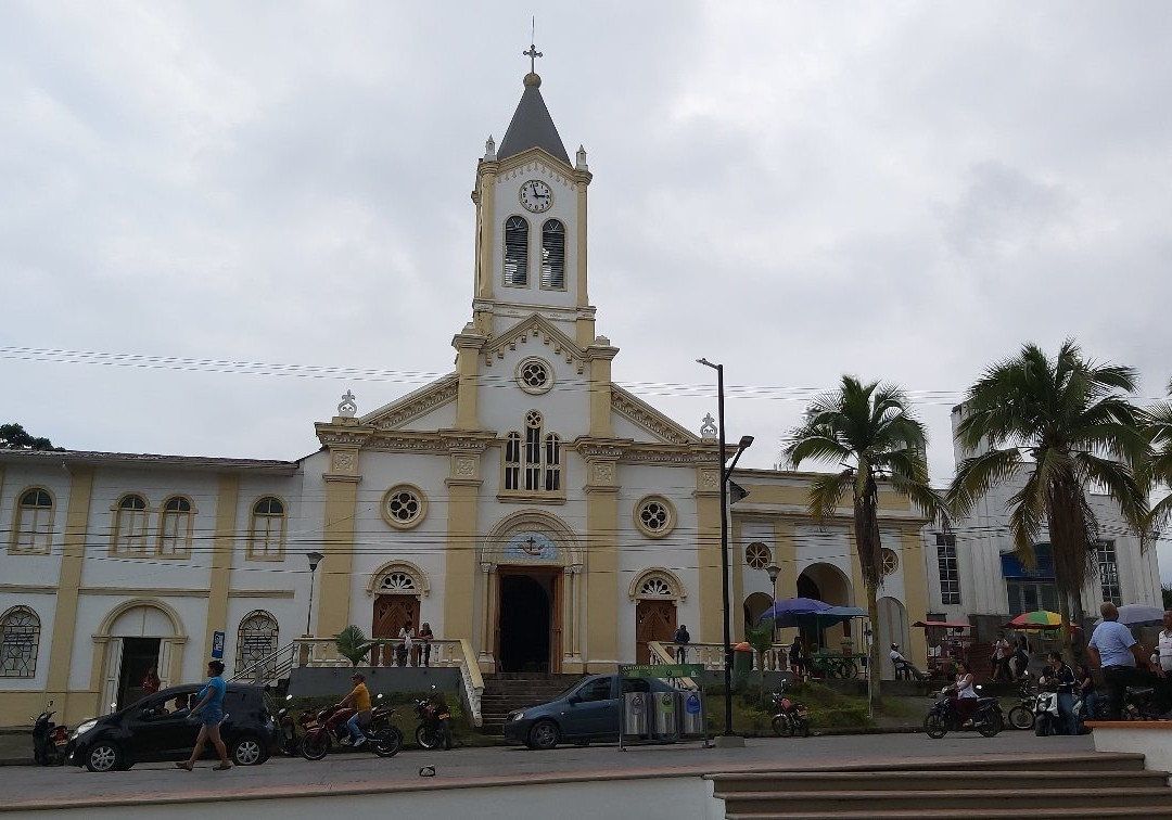 Iglesia Catedral San Miguel de Arcangel景点图片
