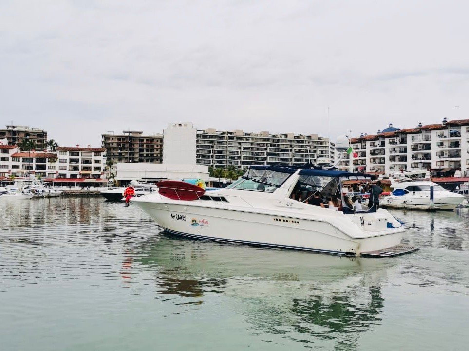 Fishing and Fun Yachts景点图片