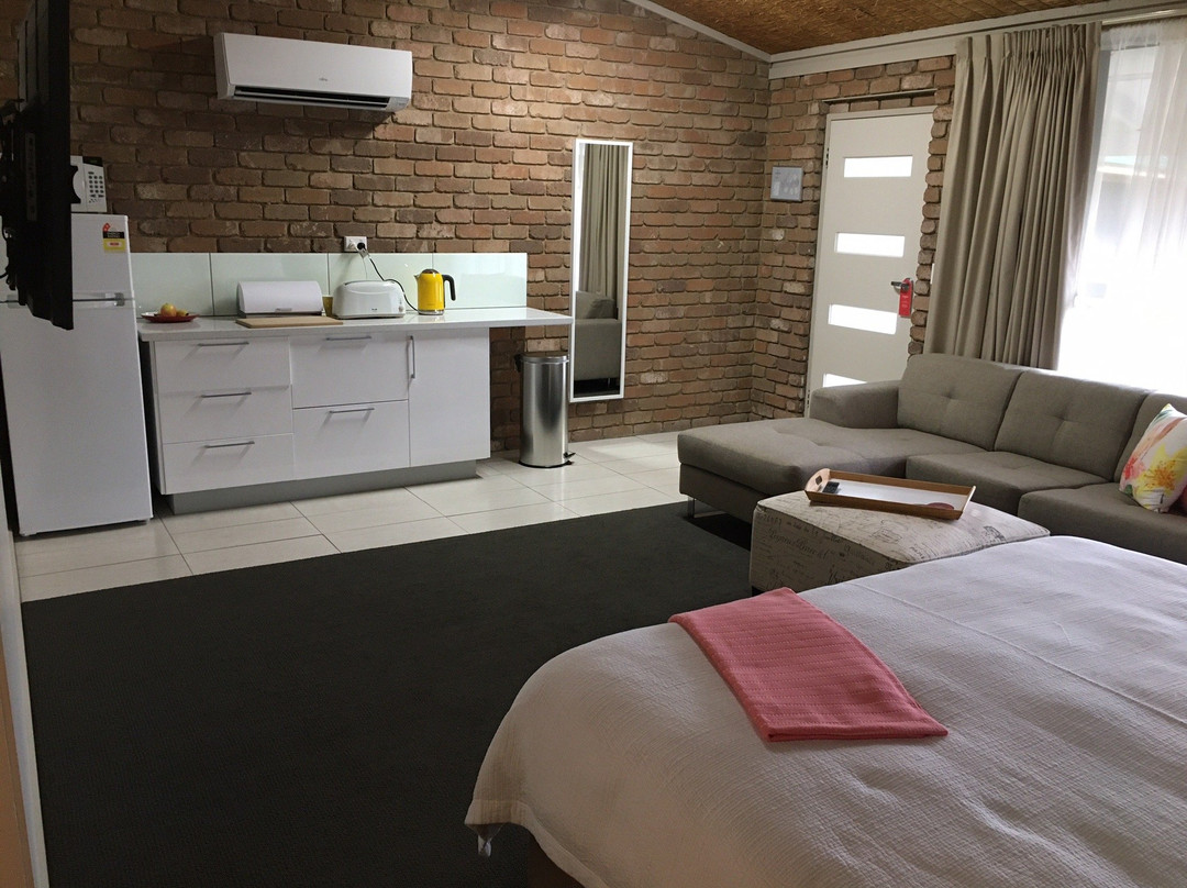 Farnham Court Motel主图