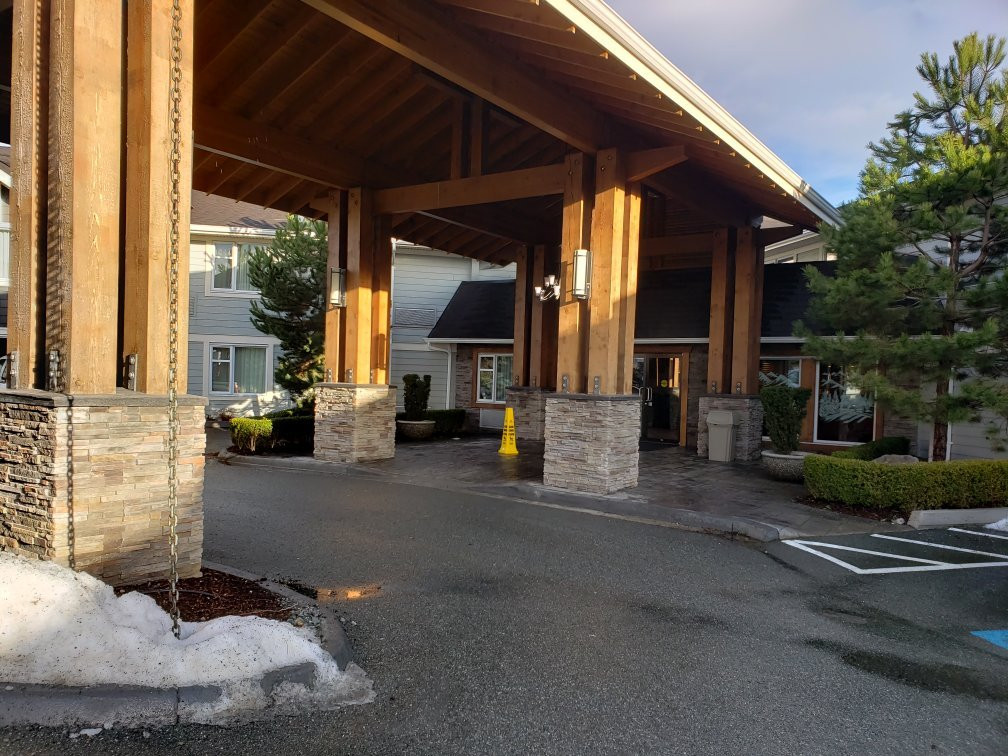 Best Western Plus Country Meadows Inn主图