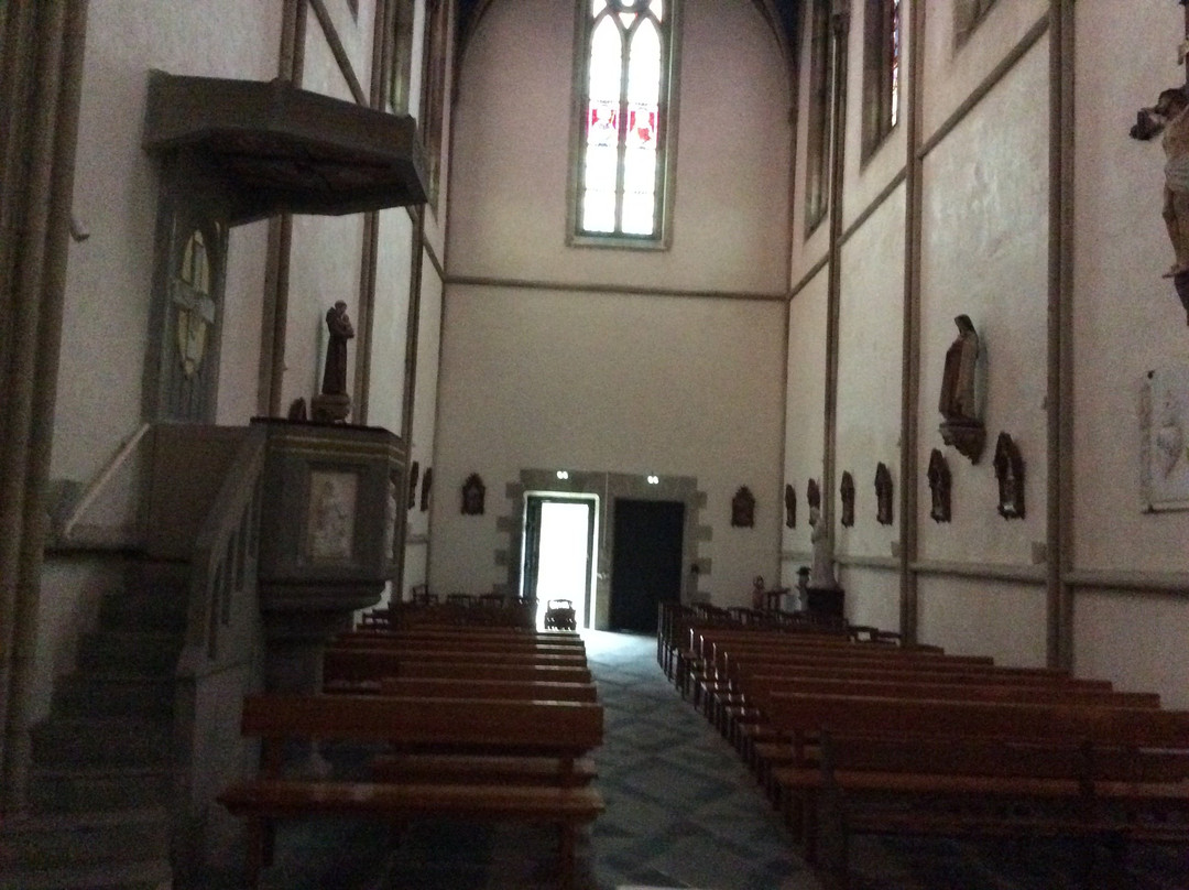 sanctuaire Notre-Dame de la Salette-St-Martin-des-Champs必去景点