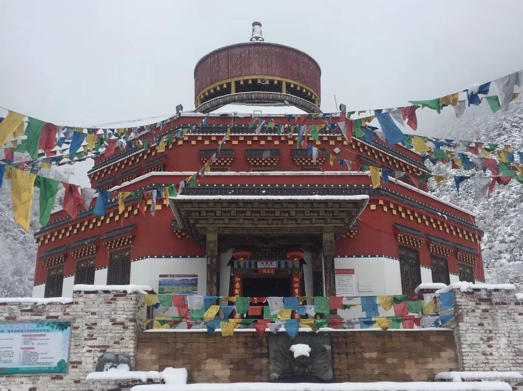 Shika Snow Mountains-香格里拉县必去景点