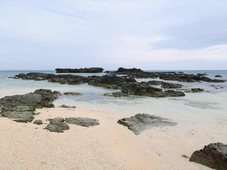 Akasaki Beach景点图片
