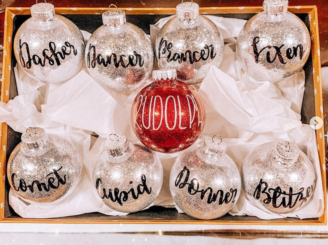 Star & Stable Christmas Store-North Milton必去景点