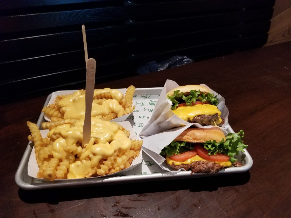 Mettawa餐馆和美食-Shake Shack Vernon Hills
