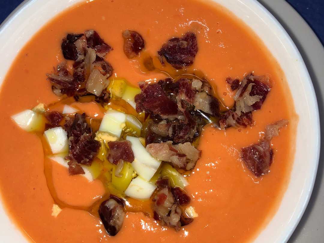 Torre de la Reina餐馆和美食-Bar Charcuteria La Reja