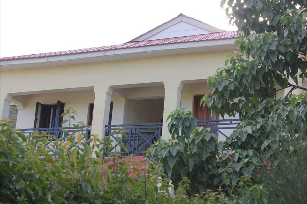 Sura View Hotel Bondo主图