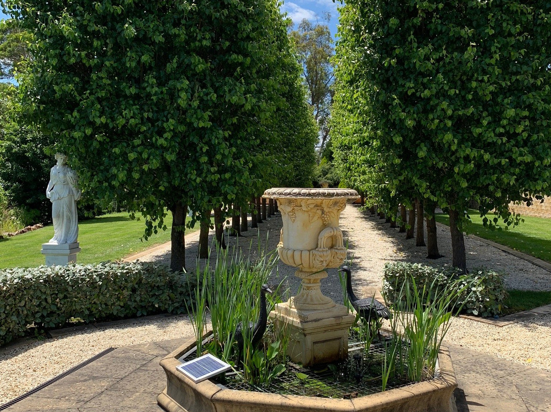 莱德华德别墅宾客酒店主图