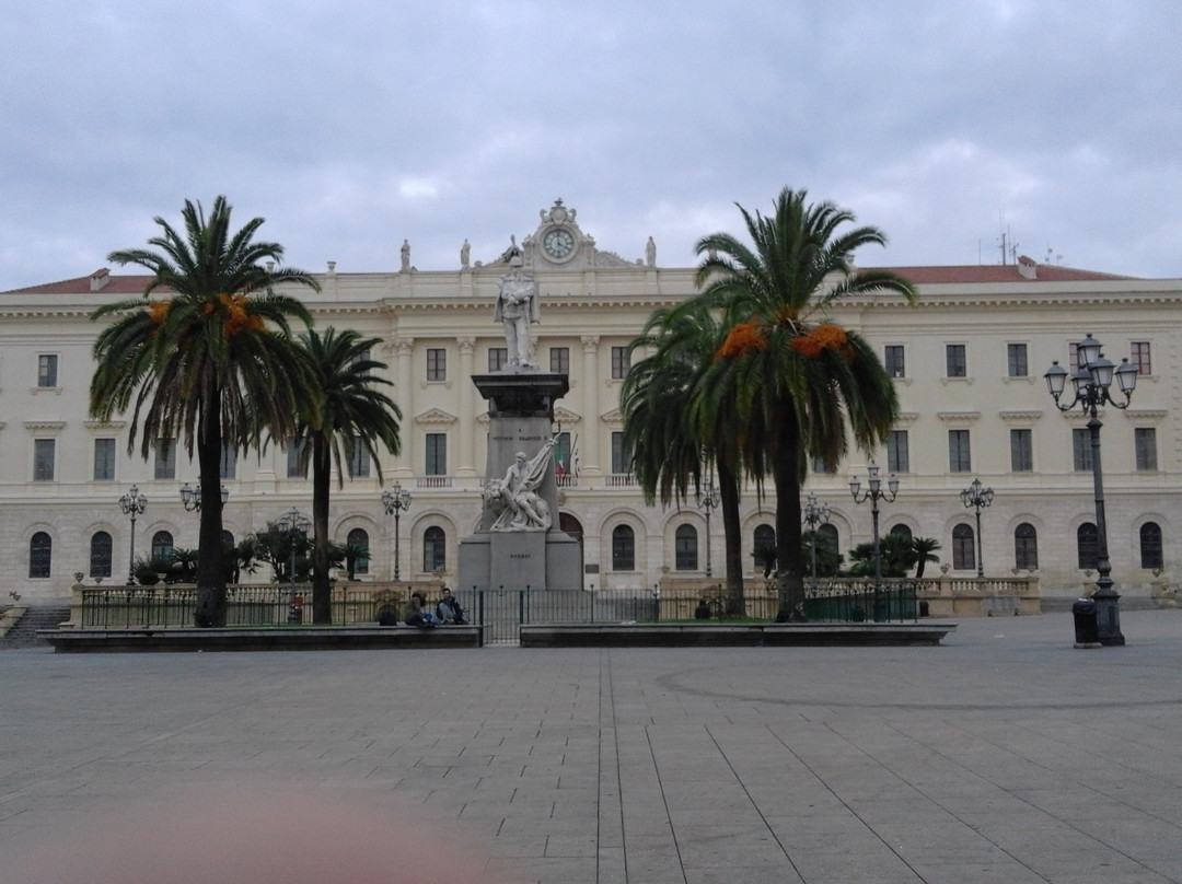 Palazzo della Provincia-萨萨里省必去景点