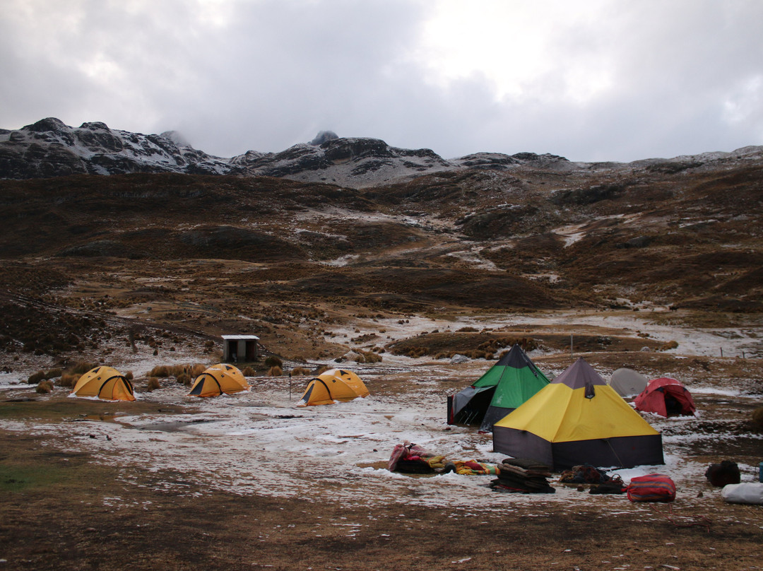 Huaraz Treks and Climbs-瓦拉斯必去景点