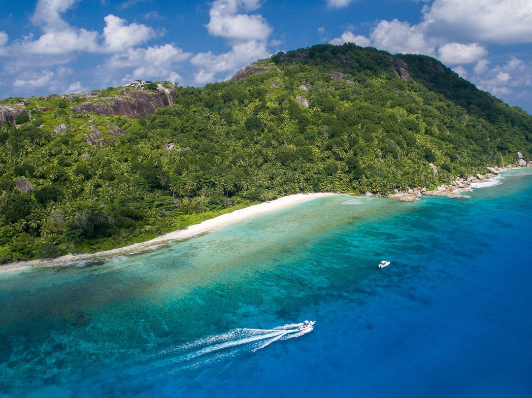 塞舌尔Zil Pasyon六善酒店主图