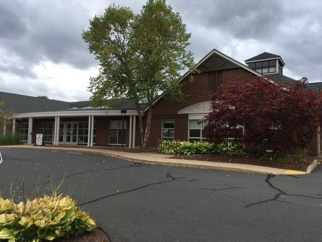 Somers Public Library-Somers必去景点